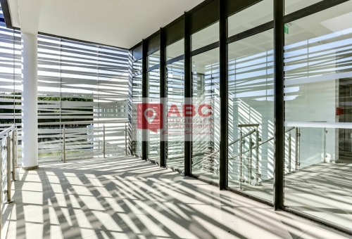 BUREAUX DE STANDING, DIVISIBLES A LOUER A MONTPELLIER
