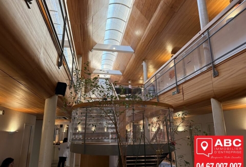 IMMEUBLE DE BUREAUX A VENDRE A BEZIERS
