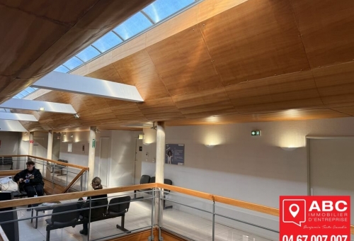 IMMEUBLE DE BUREAUX A VENDRE A BEZIERS