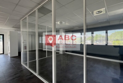 BUREAUX DE STANDING, DIVISIBLES A LOUER A MONTPELLIER