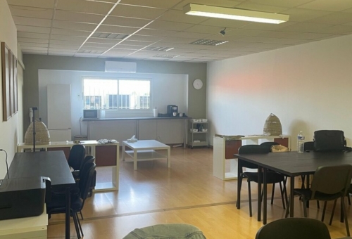 BUREAU A LOUER A VILLENEUVE LES BEZIERS