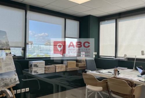 BUREAUX HAUT DE GAMME A LOUER A MONTPELLIER - 121 m² environ