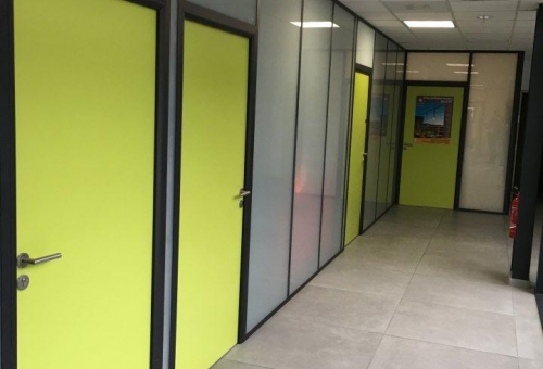 BUREAUX DIVISIBLES A LOUER A SAINT JEAN DE VEDAS