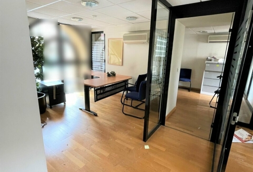 En exclusivité : LOCAL COMMERCIAL - BUREAUX COMMERCIAUX A LOUER A MONTPELLIER