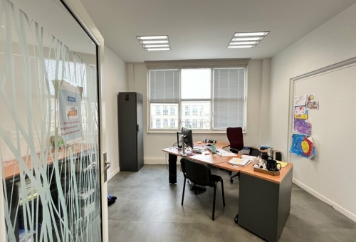 Bureaux de standing à louer - 1 186 m² environ div. à partir de 590 m² environ