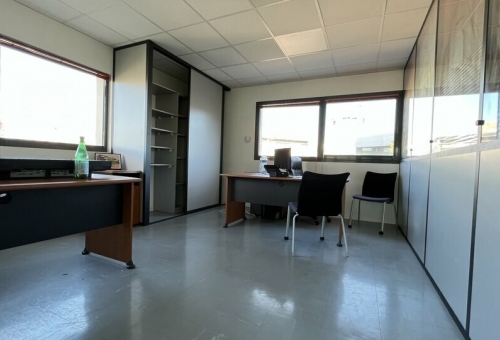 A MONTPELLIER - A LOUER BUREAUX - 119 m² ENVIRON
