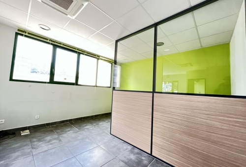 Bâtiment indépendant de bureaux et activités d'environ 430 m² à louer, JUVIGNAC - MONTPELLIER OUEST