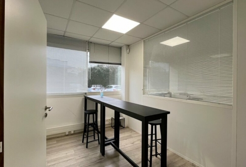 A BAILLARGUES 85M² DE BUREAUX A LOUER