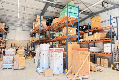 A LOUER LOCAL COMMERCIAL A BEZIERS DE 866M²