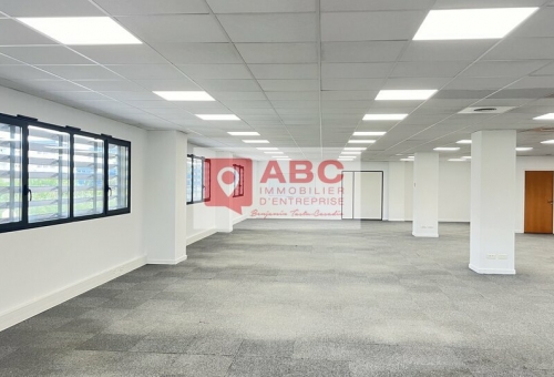 BUREAUX DE STANDING A LOUER A MONTPELLIER - 457 m² environ + 114 m² de terrasse privative