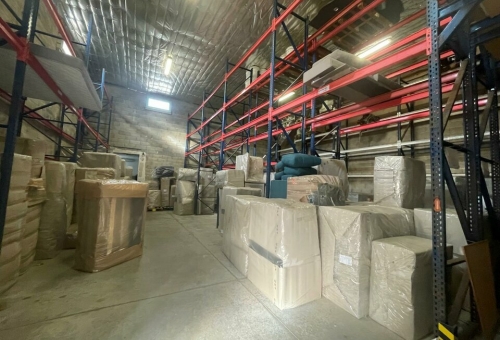 LOCAL D'ACTIIVTE A VENDRE A CASTRIES