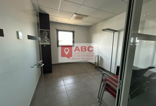 BUREAUX A LOUER A SAINT AUNES 
