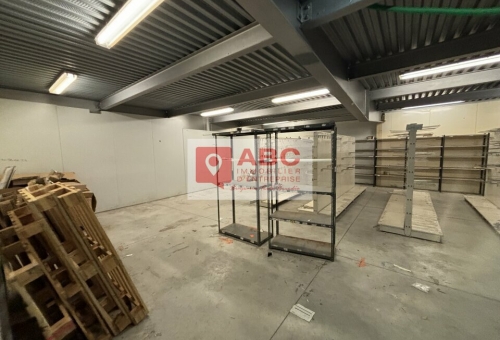 LOCAL D'ACTIIVTE + BUREAUX A LOUER A FRONTIGNAN