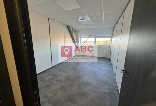 LOCAL D'ACTIIVTE + BUREAUX A LOUER A FRONTIGNAN