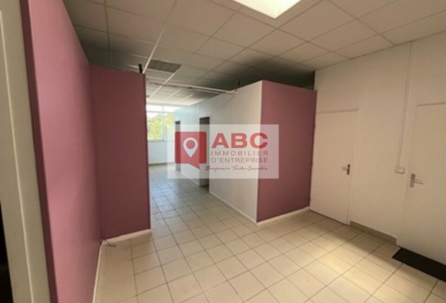 BUREAUX A LOUER AU CRES 