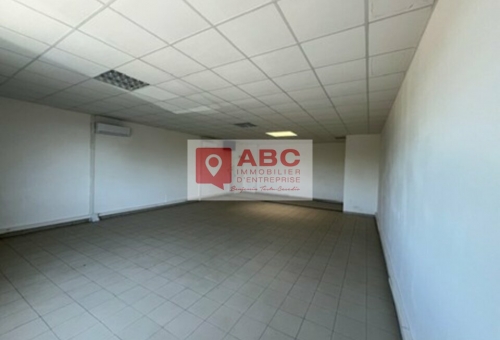 BUREAUX A LOUER AU CRES 