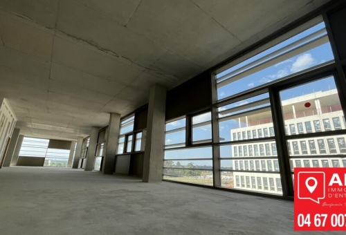 A LOUER A MONTPELLIER BUREAUX NEUFS - 2760 m² environ div. à partir de 126 m² environ
