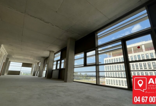 BUREAUX A LOUER A MONTPELLIER - 2760 m² environ div. à partir de 126 m² environ