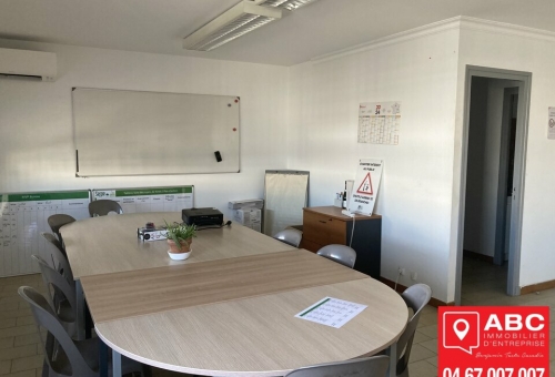 LOCAL D'ACTIVITE AVEC BUREAUX A VENDRE A PERPIGNAN