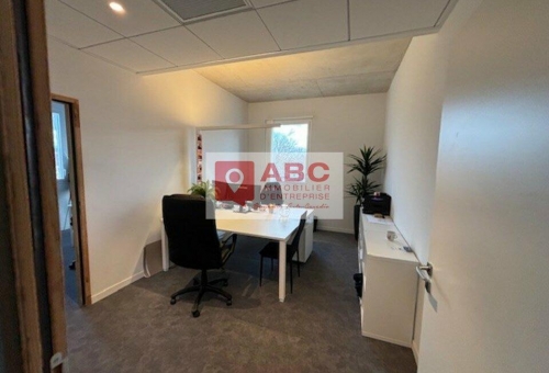 LOCAL D'ACTIVITE / BUREAUX A LOUER A CASTELNAU-LE-LEZ