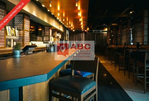 RARE : LOCAL COMMERCIAL 1er LIGNE A LOUER A MONTPELLIER 
