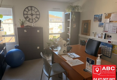 BUREAUX A VENDRE A AGDE