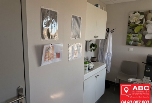 BUREAUX A VENDRE A AGDE