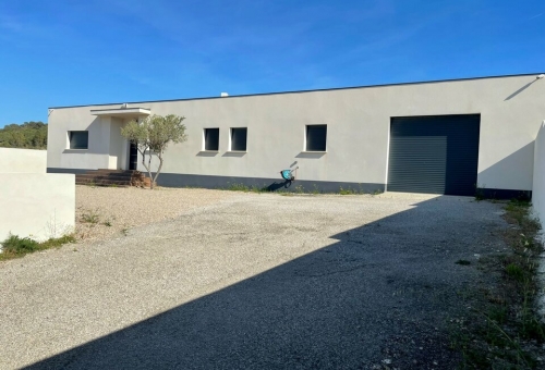 A VENDRE A NARBONNE IMMEUBLE DE BUREAUX 