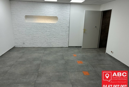 À LOUER  LOCAL COMMERCIAL 170 M²  EMPLACEMENT PREMIUM À BÉZIERS