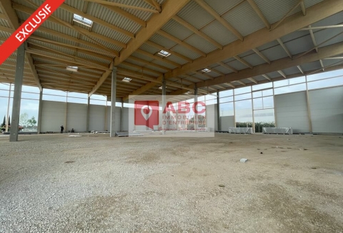 EXCLUSIVITE : Entrepôt neuf à louer avec quai à Gallargues le Montueux