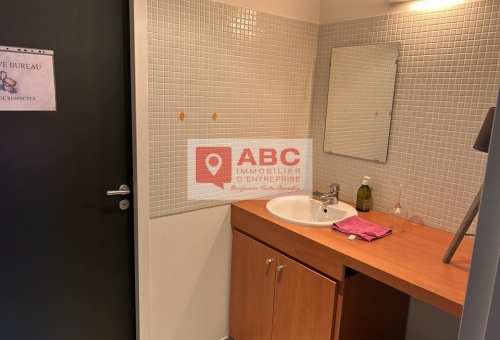 LOCAL D'ACTIVITE A VENDRE A RIVESALTES